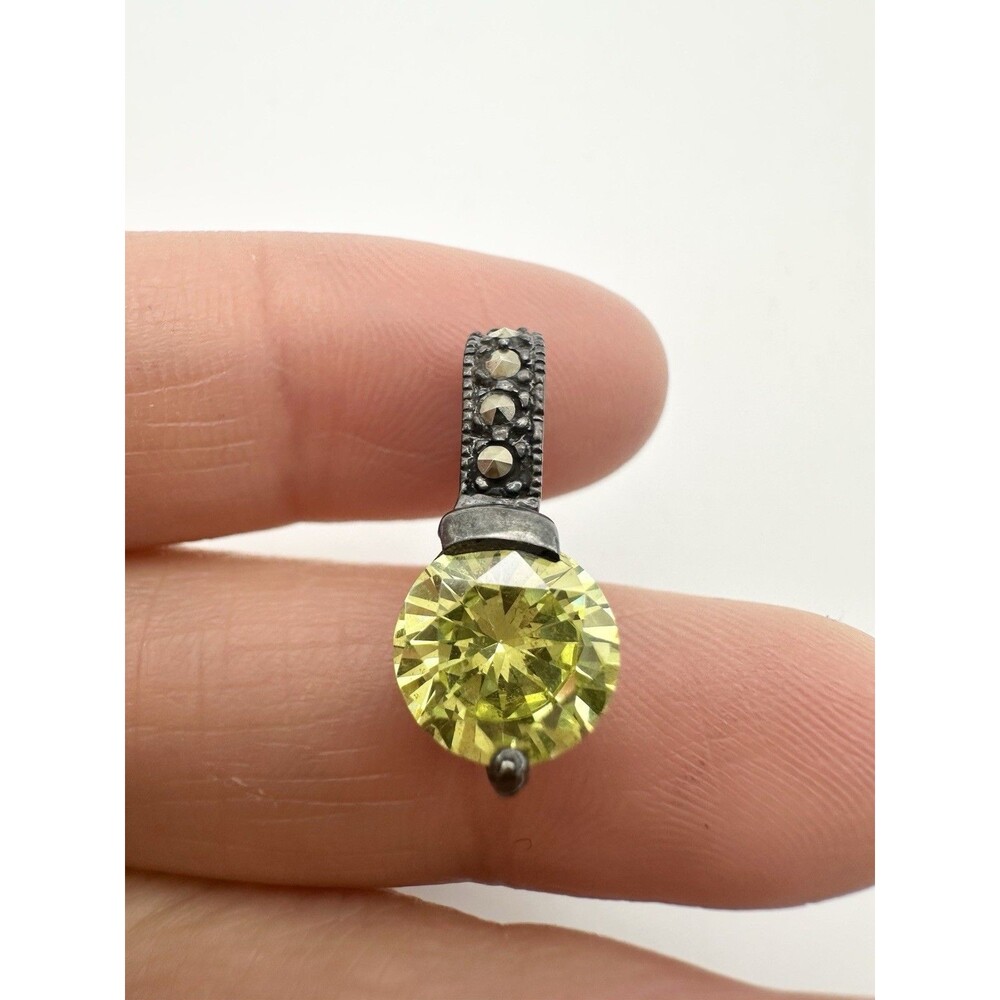 925 Sterling Silver Marcasite Green Crystal Pendant